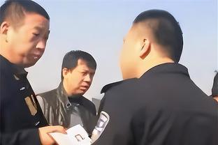 记者：张琳芃当然是好球员但最近运气不行，后卫运气和运势很重要